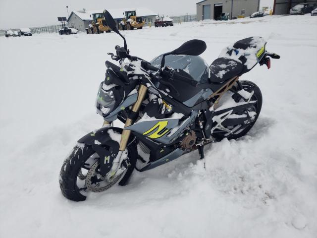 WB10E5308P6G92266 - 2023 BMW S 1000 R GRAY photo 2