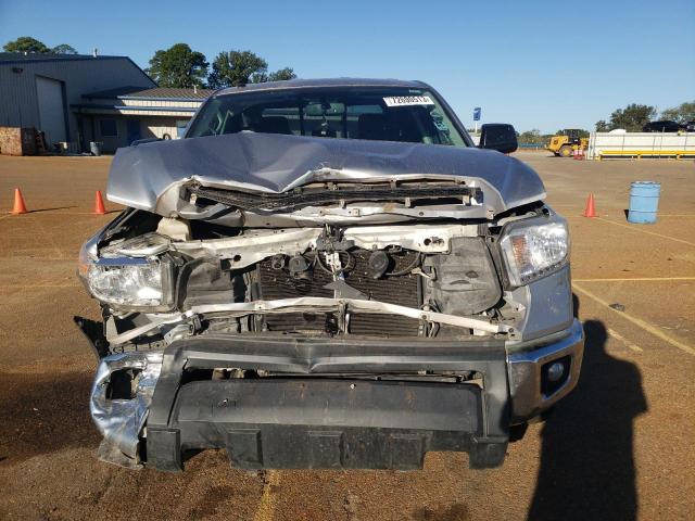 5TFRM5F12EX071160 - 2014 TOYOTA TUNDRA DOUBLE CAB SR/SR5 SILVER photo 5