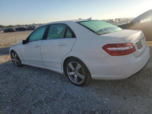 WDDHF8HBXAA215960 - 2010 MERCEDES-BENZ E 350 4MATIC WHITE photo 2