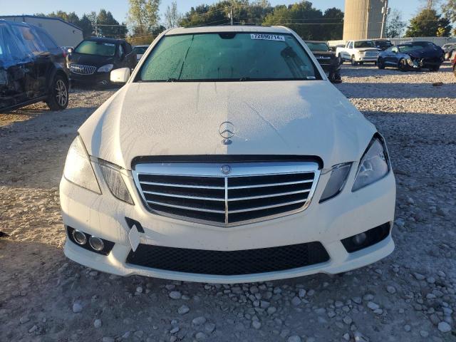WDDHF8HBXAA215960 - 2010 MERCEDES-BENZ E 350 4MATIC WHITE photo 5