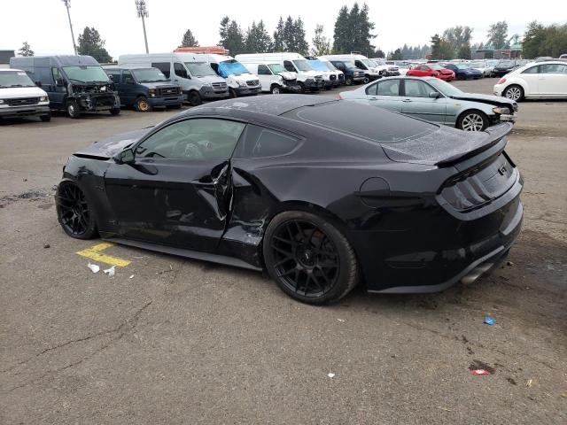 1FA6P8CF4J5144021 - 2018 FORD MUSTANG GT BLACK photo 2