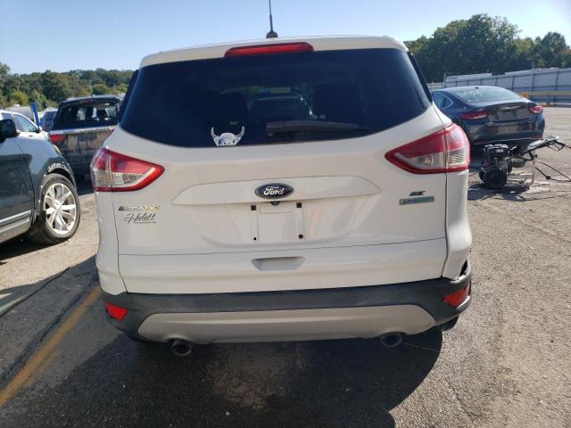 1FMCU0GX2EUE12582 - 2014 FORD ESCAPE SE WHITE photo 6