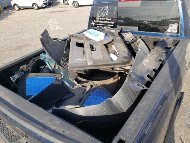 1C6RR6GT0KS647979 - 2019 RAM 1500 CLASS SLT ლურჯი ფოტო 12