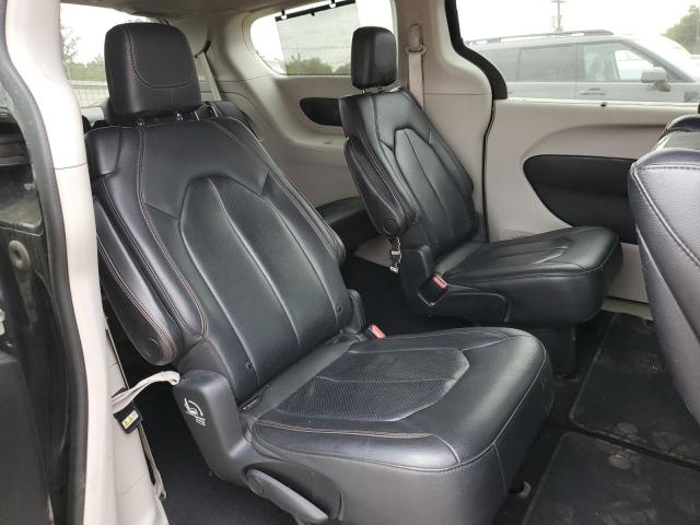 2C4RC1EG7JR317341 - 2018 CHRYSLER PACIFICA TOURING L PLUS BLACK photo 11