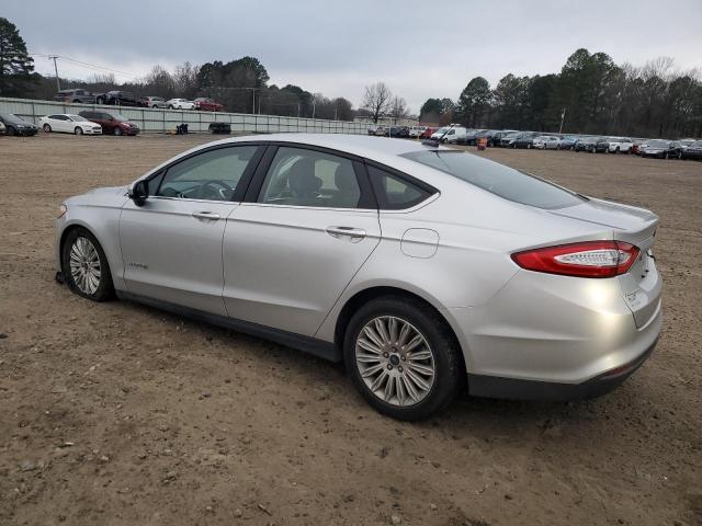 3FA6P0UU0GR311219 - 2016 FORD FUSION S HYBRID SILVER photo 2