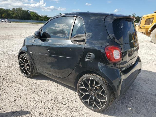 WMEFJ9BA9JK284057 - 2018 SMART FORTWO BLACK photo 2