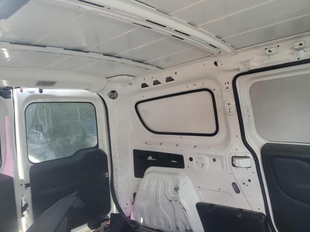 ZFBERFAB4J6K69960 - 2018 RAM PROMASTER WHITE photo 11