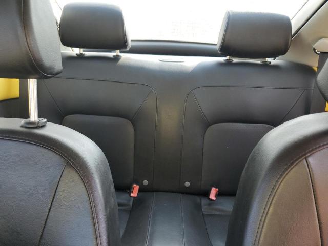 3VWPG3AG5AM014477 - 2010 VOLKSWAGEN NEW BEETLE Gelb Foto 10