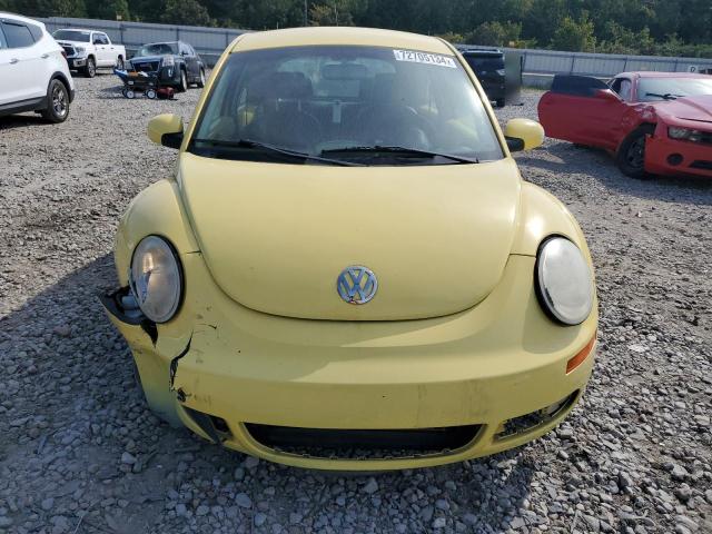 3VWPG3AG5AM014477 - 2010 VOLKSWAGEN NEW BEETLE Gelb Foto 5
