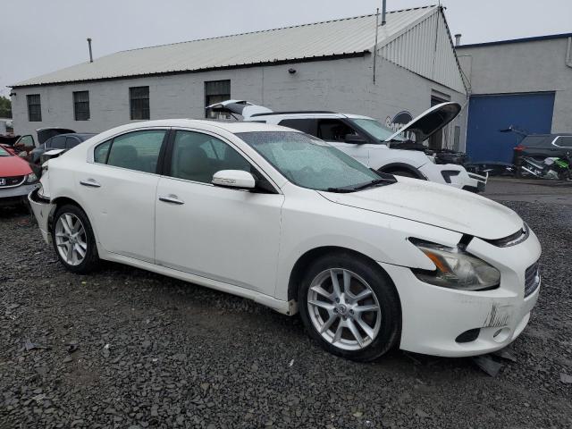 1N4AA5AP2BC848897 - 2011 NISSAN MAXIMA S WHITE photo 4