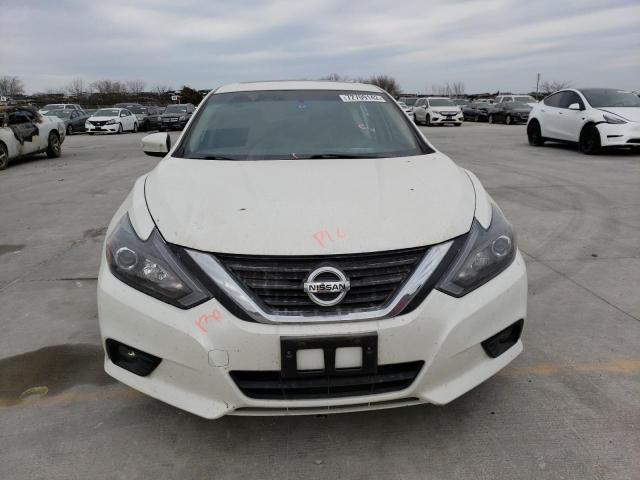 1N4AL3AP8HC258016 - 2017 NISSAN ALTIMA 2.5 WHITE photo 5