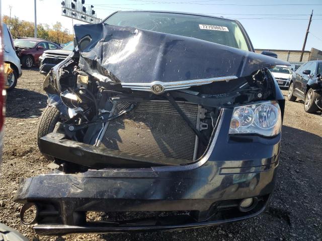 2A4RR5D18AR428543 - 2010 CHRYSLER TOWN & COU TOURING შავი ფოტო 5