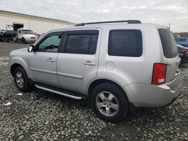 5FNYF4H51BB020996 - 2011 HONDA PILOT EXL SILVER photo 2