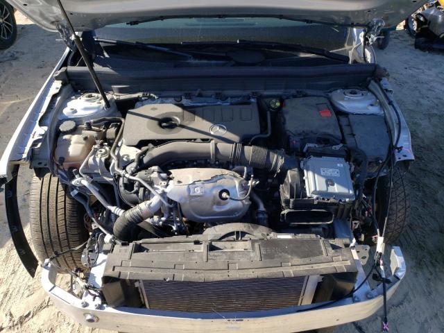 W1N4M4HB8LW040646 - 2020 MERCEDES-BENZ GLB 250 4MATIC SILVER photo 12