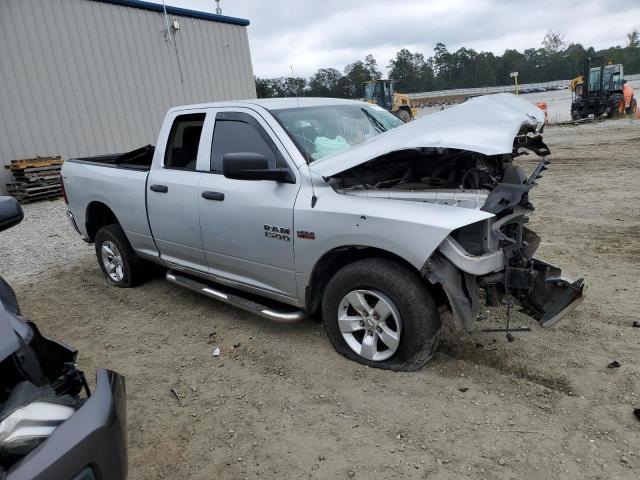 1C6RR7FT4JS320958 - 2018 RAM 1500 ST BLACK photo 4