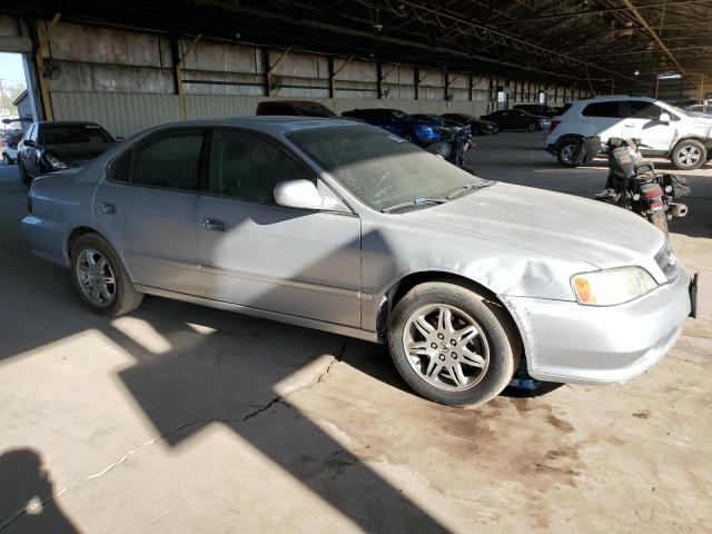 19UUA5667YA030661 - 2000 ACURA 3.2TL SILVER photo 4