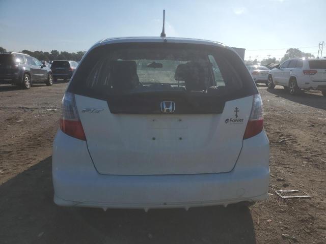 JHMGE8H39CC026952 - 2012 HONDA FIT WHITE photo 6