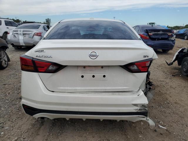 1N4BL4DVXKC135426 - 2019 NISSAN ALTIMA SV WHITE photo 6