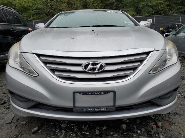 5NPEB4AC9EH906223 - 2014 HYUNDAI SONATA GLS SILVER photo 5