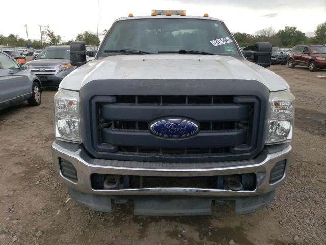 1FTBF2B67FEB97345 - 2015 FORD F250 SUPER DUTY WHITE photo 5