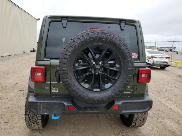 1C4JJXP64NW171682 - 2022 JEEP WRANGLER U SAHARA 4XE GREEN photo 6