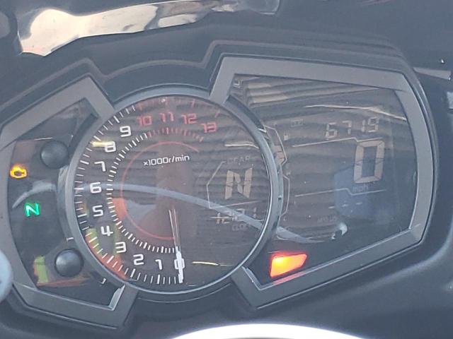 JKAEXEJ1XKDA03762 - 2019 KAWASAKI EX650 J შავი ფოტო 8