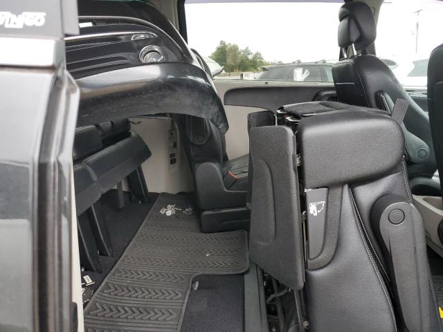 2C4RC1CG7DR647567 - 2013 CHRYSLER TOWN & COU TOURING L BLACK photo 11