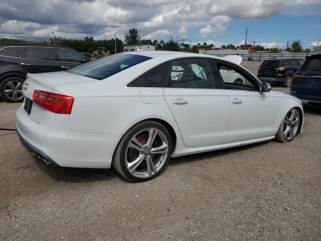 WAUF2AFC0DN122262 - 2013 AUDI S6 WHITE photo 3