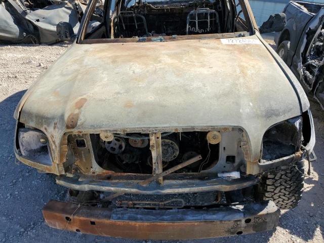 5TBRT34113S362822 - 2003 TOYOTA TUNDRA ACCESS CAB SR5 GRAY photo 11