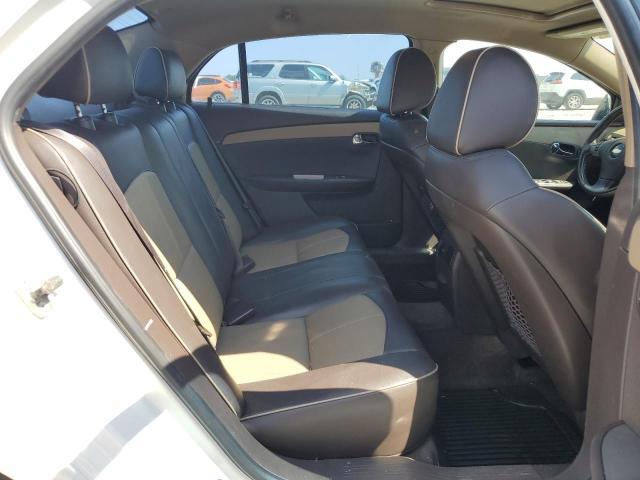 1G1ZE5E72AF225507 - 2010 CHEVROLET MALIBU LTZ კრემისფერი ფოტო 10