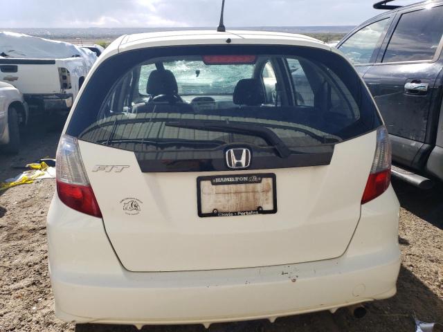 JHMGE8H32DC080479 - 2013 HONDA FIT WHITE photo 6