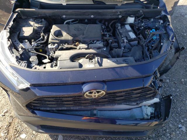 2T3A1RFV0MW206266 - 2021 TOYOTA RAV4 XLE PREMIUM BLUE photo 11