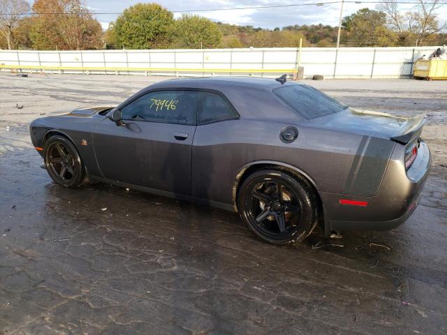 2C3CDZFJ2GH255572 - 2016 DODGE CHALLENGER R/T SCAT PACK GRAY photo 2