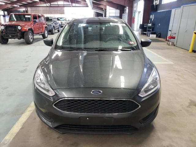 1FADP3E28JL208142 - 2018 FORD FOCUS S GRAY photo 5