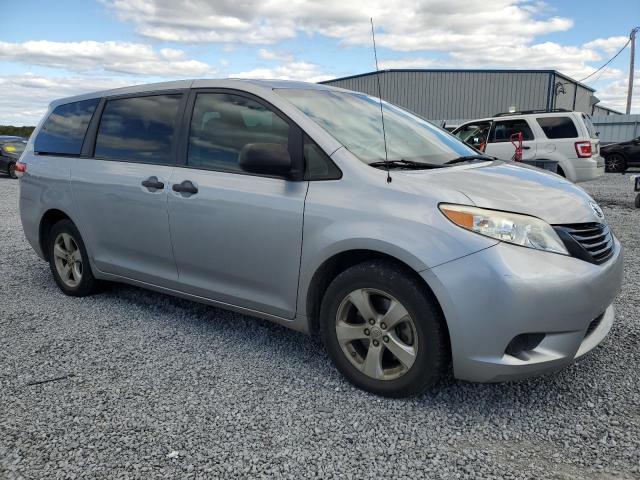 5TDKA3DC7CS014359 - 2012 TOYOTA SIENNA BASE SILVER photo 4