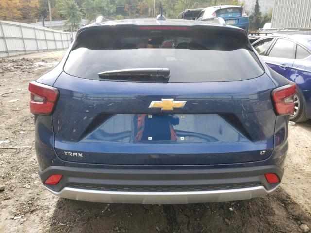 KL77LHE27RC065046 - 2024 CHEVROLET TRAX 1LT BLUE photo 6