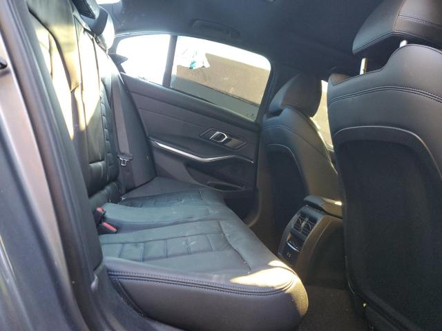 3MW49FF02R8D85790 - 2024 BMW M340XI GRAY photo 10