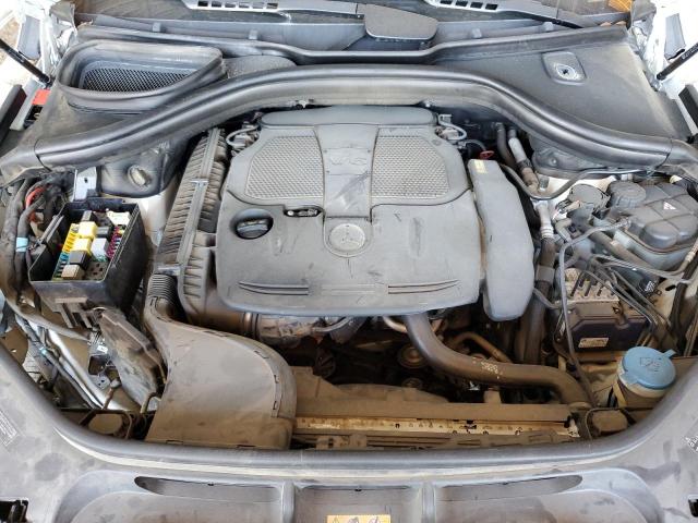 4JGDA5HB2CA088318 - 2012 MERCEDES-BENZ ML 350 4MATIC WHITE photo 11