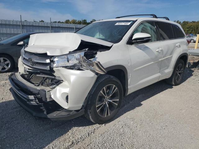 5TDZARFH6JS039566 - 2018 TOYOTA HIGHLANDER LE WHITE photo 1