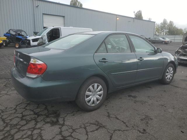 4T1BE32K75U092701 - 2005 TOYOTA CAMRY LE GREEN photo 3