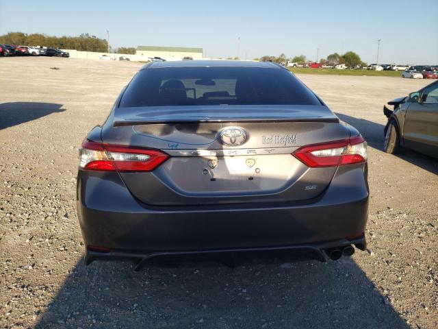 4T1B11HK0JU113891 - 2018 TOYOTA CAMRY L GRAY photo 6