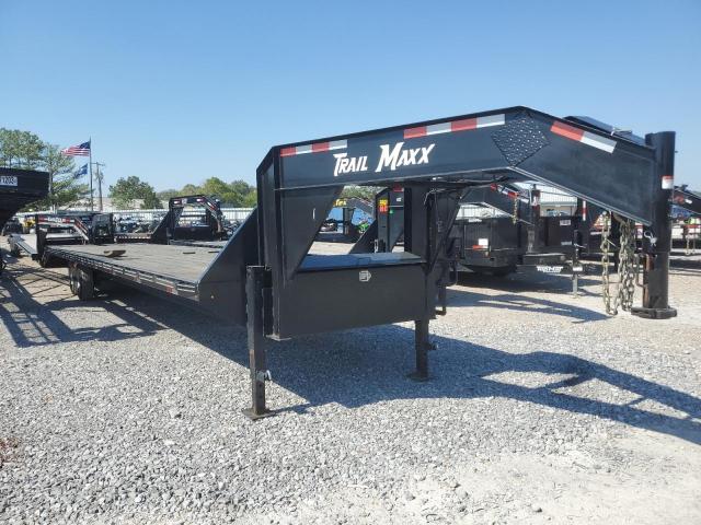 4T93H4023NM402375 - 2022 TRAIL KING GOOSENECK BLACK photo 1