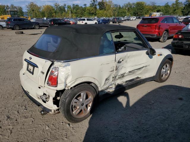 WMWRF33536TG15986 - 2006 MINI COOPER WHITE photo 3