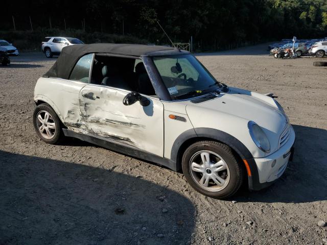 WMWRF33536TG15986 - 2006 MINI COOPER WHITE photo 4