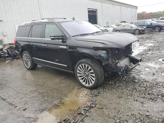 5LMJJ2LT6JEL17927 - 2018 LINCOLN NAVIGATOR RESERVE BLACK photo 4