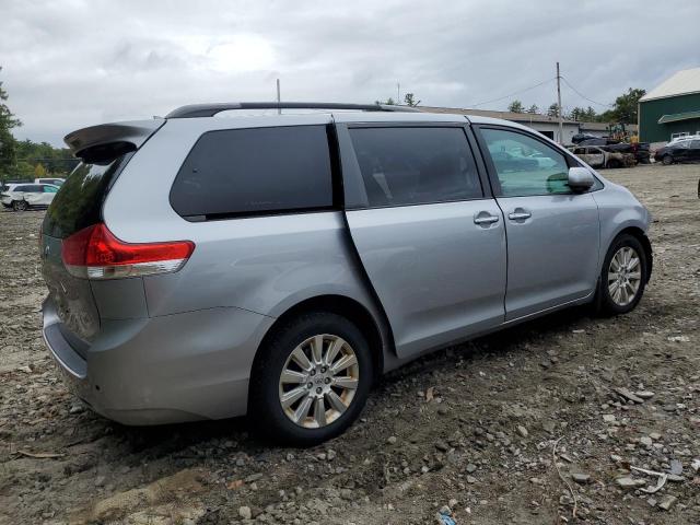 5TDDK3DCXCS035762 - 2012 TOYOTA SIENNA XLE SILVER photo 3