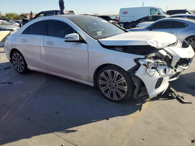 WDDSJ4EB0JN645166 - 2018 MERCEDES-BENZ CLA 250 WHITE photo 4