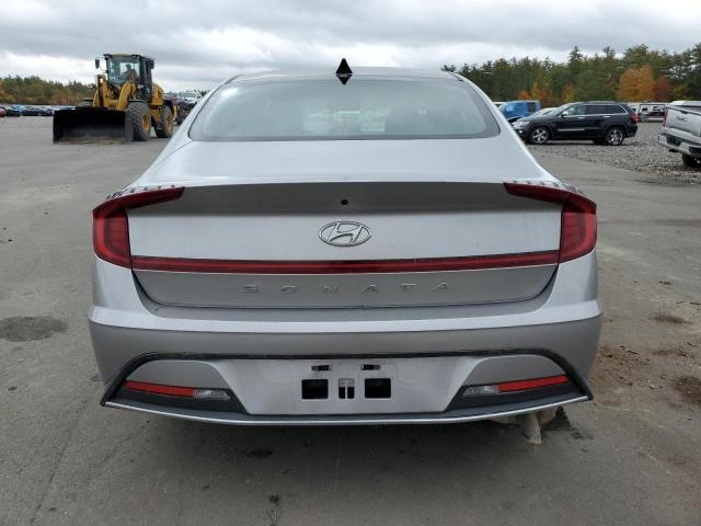 5NPEG4JA7LH060171 - 2020 HYUNDAI SONATA SE SILVER photo 6