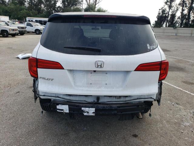 5FNYF5H1XJB019220 - 2018 HONDA PILOT LX WHITE photo 6