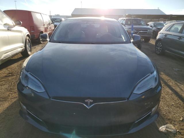 5YJSA1E25JF263318 - 2018 TESLA MODEL S GRAY photo 5